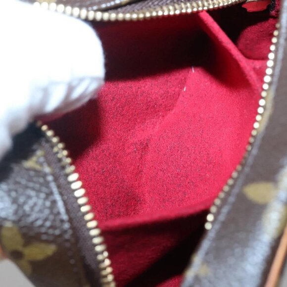 LOUIS VUITTON Monogram Trousse Wapity Pouch M58030 LV Auth 132449 - Picture 14 of 16